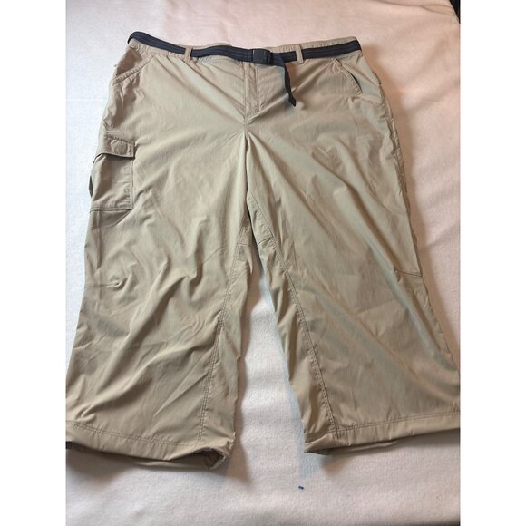 L.L. Beans  Cargo Capri Mens Convertible Cargo Short Beige Size 1x plus - Picture 2 of 15
